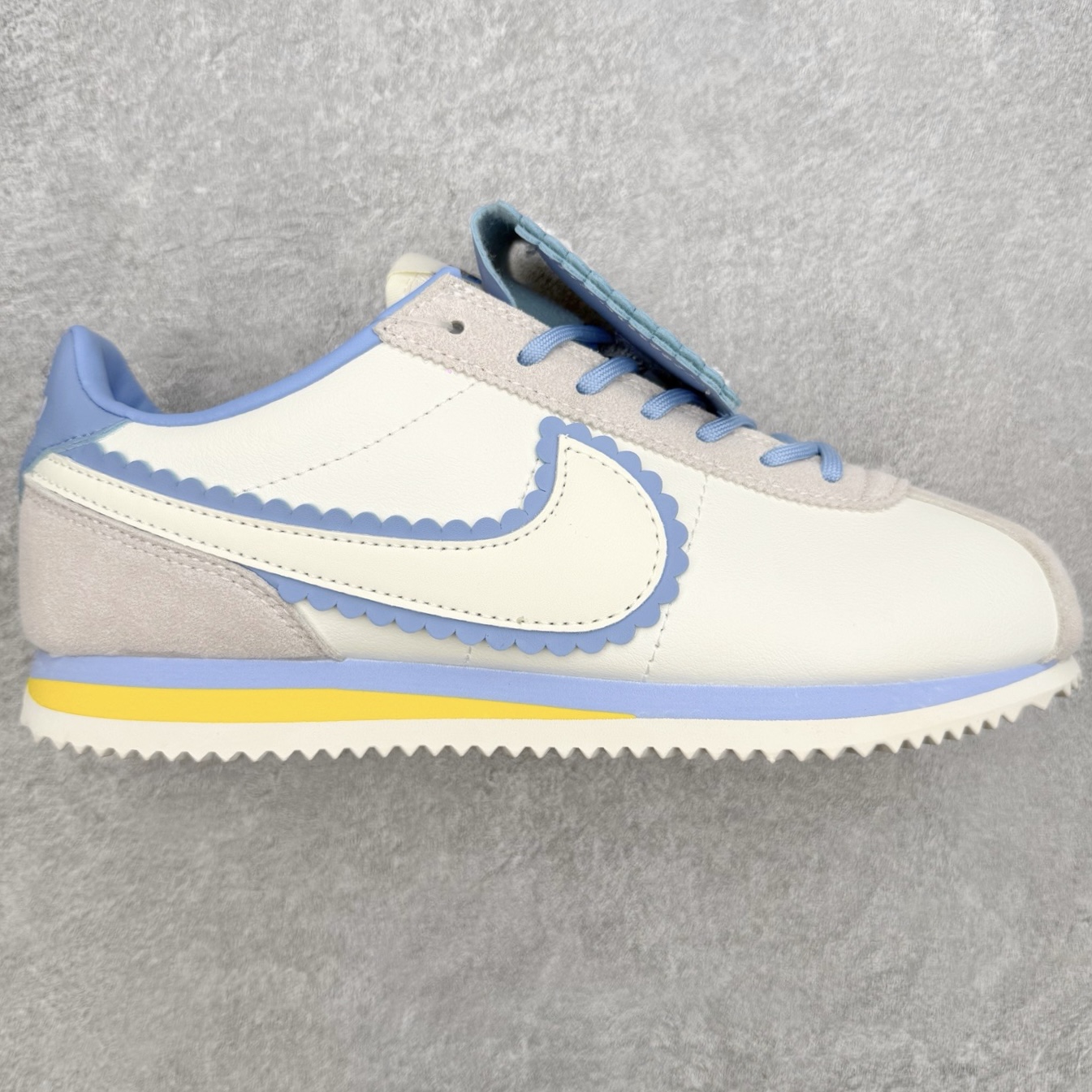 NK Classic Cortez Leather 阿甘复古初代皮革慢跑鞋 IW6363-117 实体平