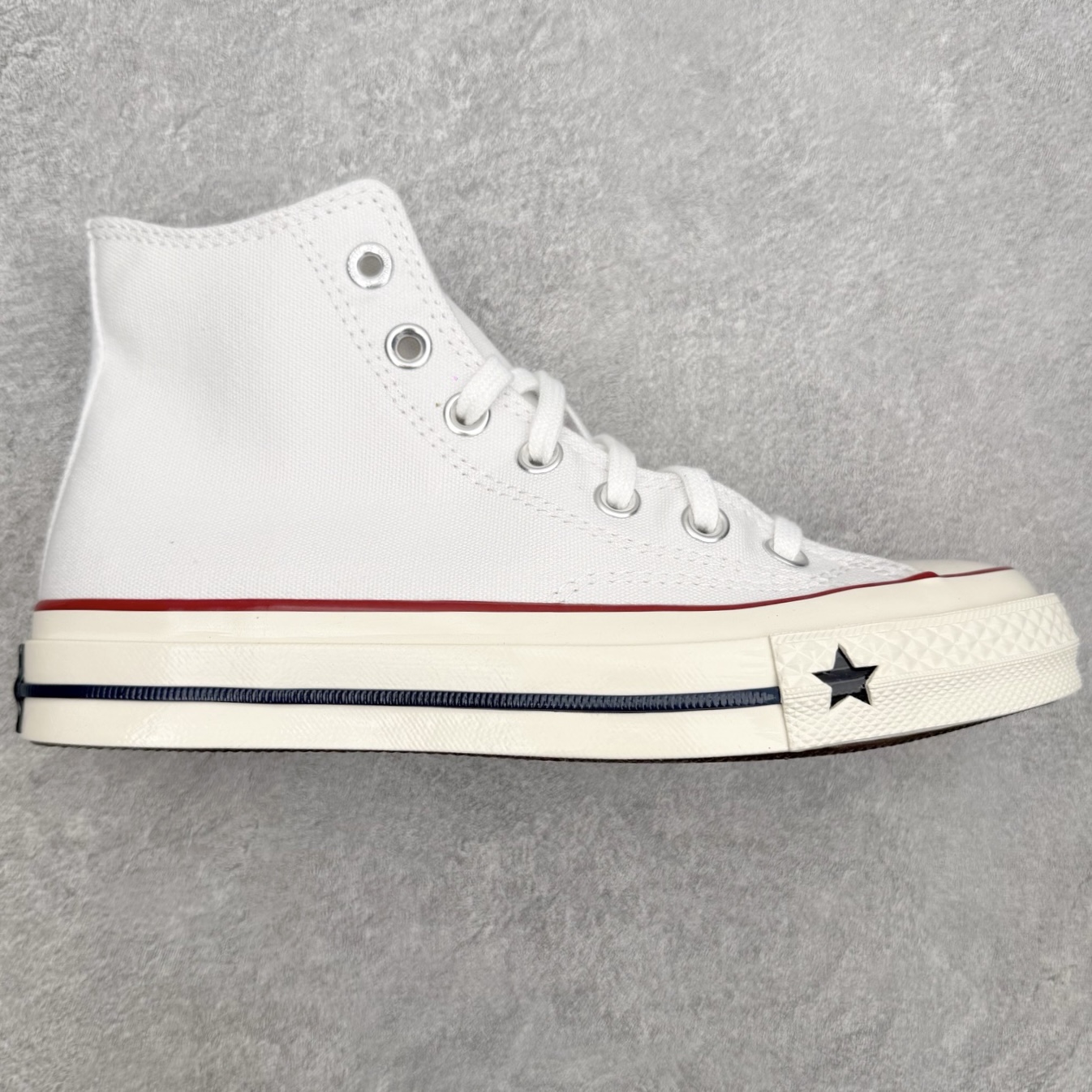 CONVERSE × MATSUI匡威松井犬艺术家合作款年度童趣联名 多巴胺撞色帆布鞋两款均以经典70s