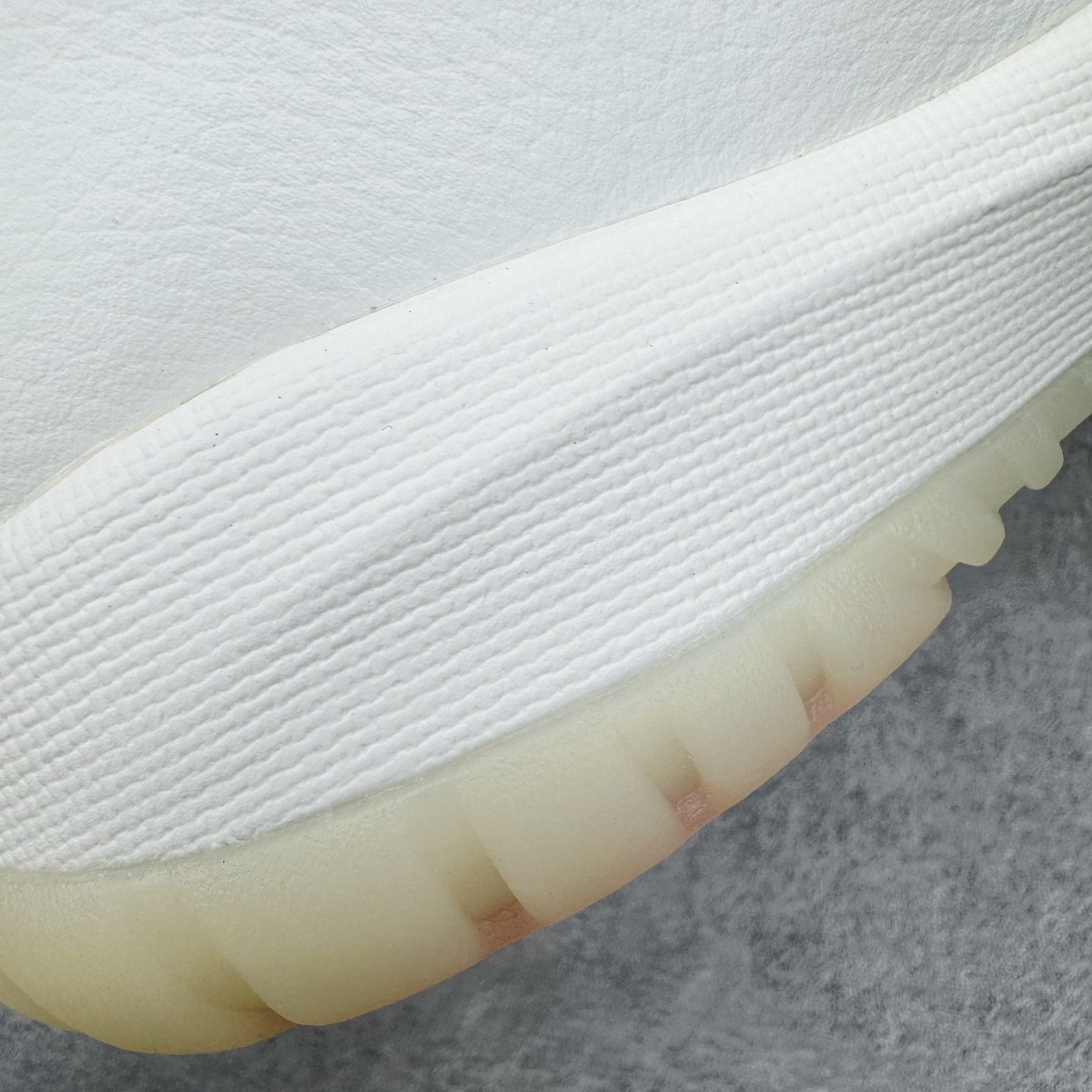 Air Jordan AJ11 Retro High 亚特兰大白彩 IO8959-133 外贸特供批次 
