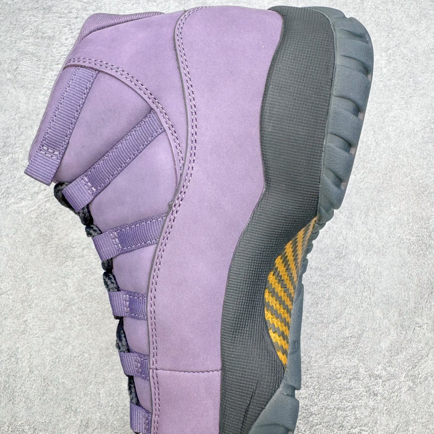 Air Jordan AJ11 Retro High 拉斯维加斯紫色 IO8961-553 外贸特供批次