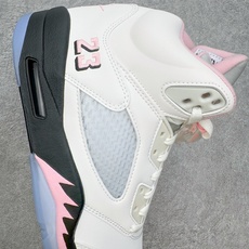 Air Jordan AJ5 OG 35周年 3M反光白粉黑 HQ7978-102 圈内顶级系列 恪守真 Air Jordan AJ5 OG 35周年 3M反光白粉黑 HQ7978-102 圈内顶级系列 恪守真