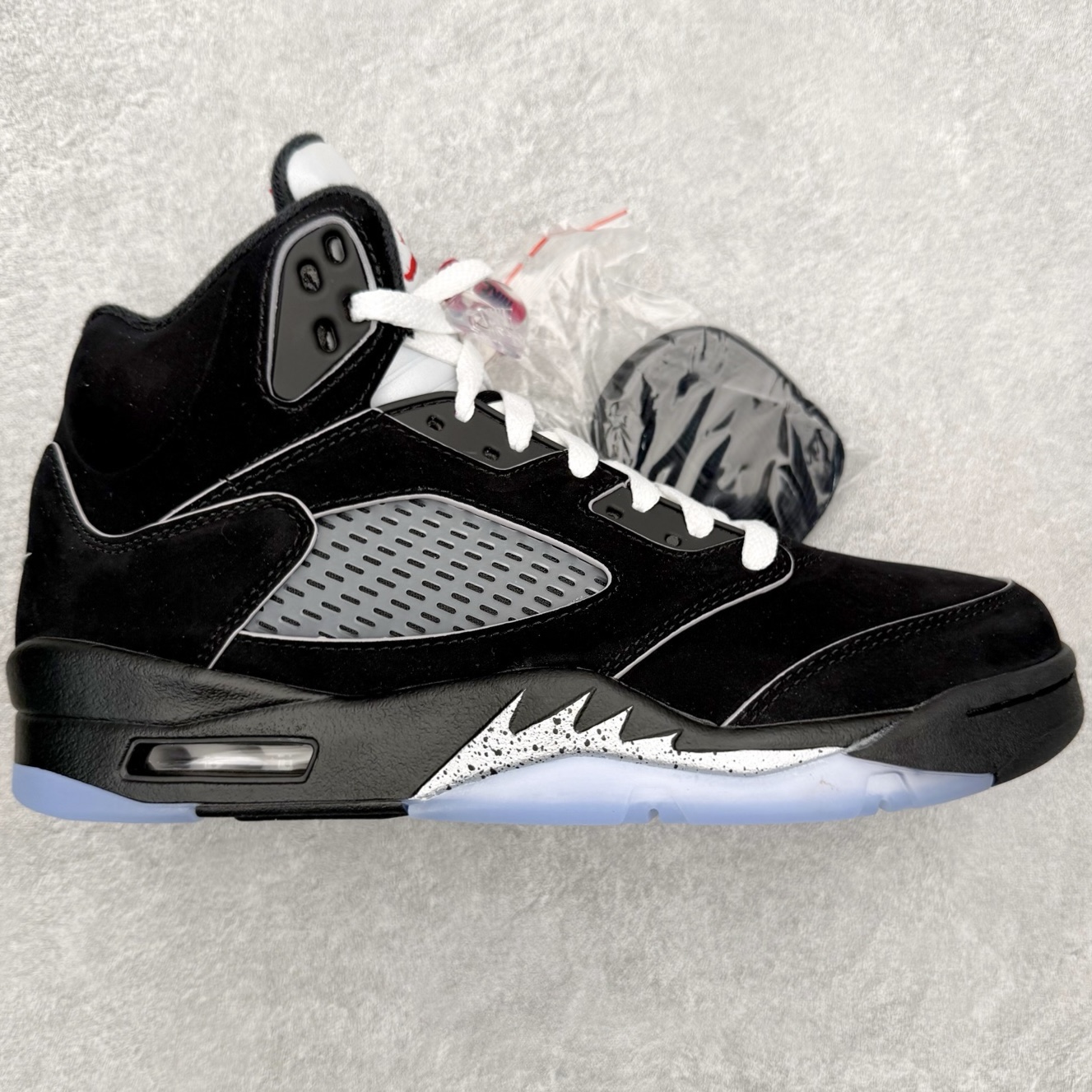 Air Jordan AJ5 “Black Metallic Reimagined” 黑银 HF3975