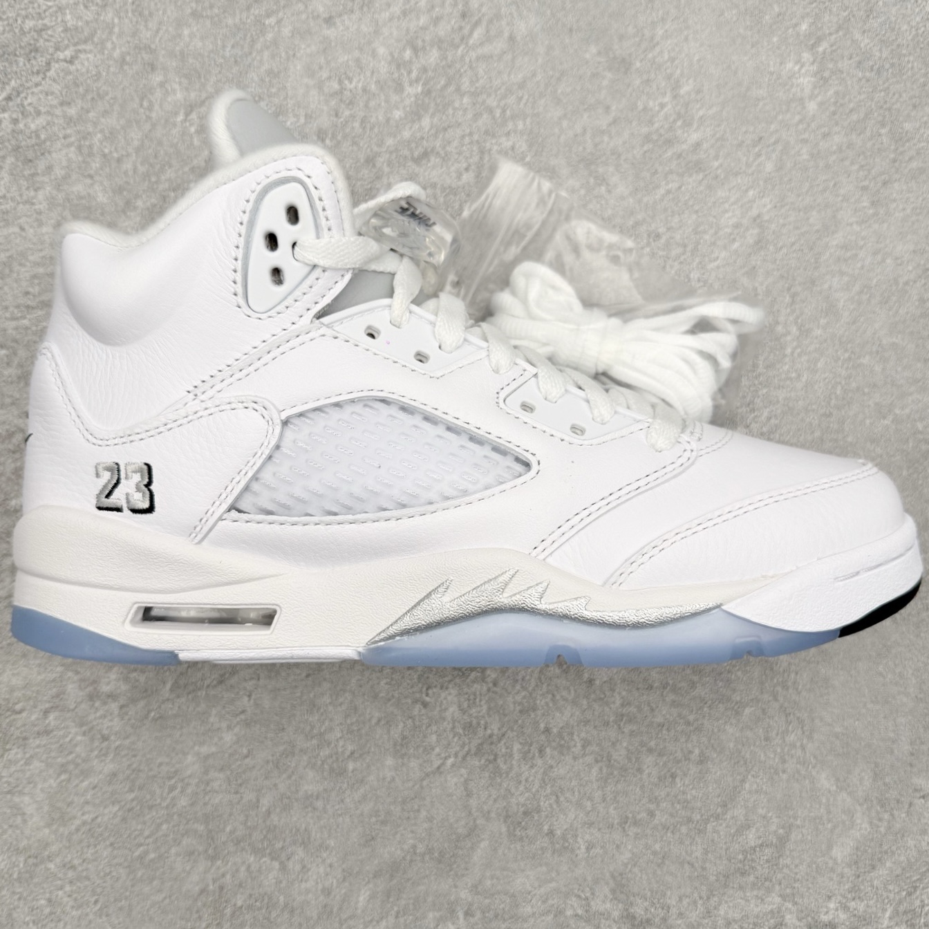 Air Jordan AJ5 Retro 白银 HQ7978-103 圈内顶级系列 恪守真诚 承诺混一赔
