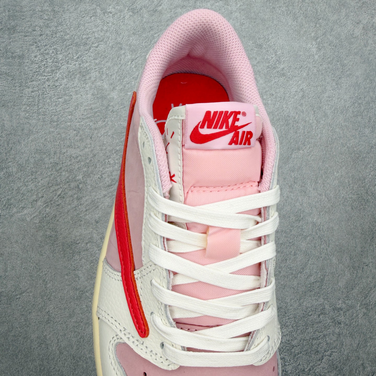 Travis Scott x Air Jordan AJ1 Low OG SPTS联名倒钩低帮 粉红 I