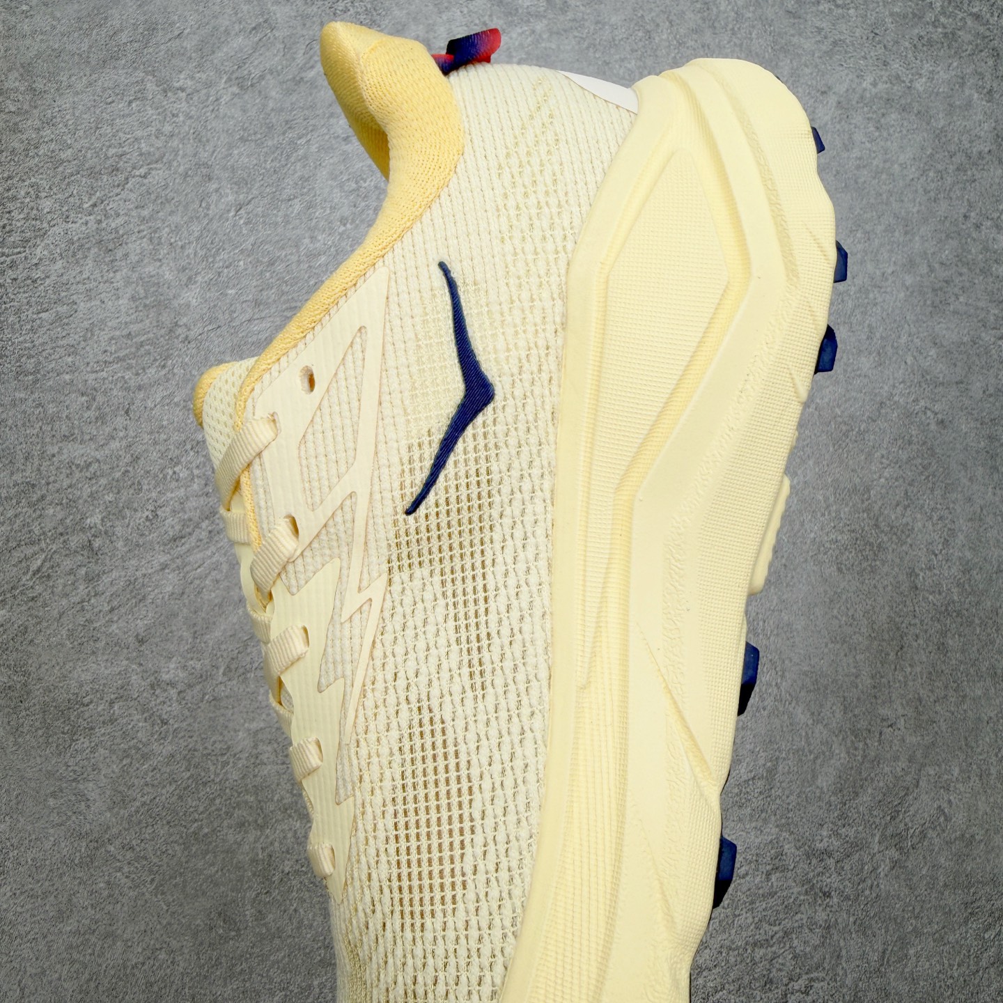HOKA ONE ONE Challenger 8 GTX 舒适百搭 越野跑鞋 HOKA ONE ONE