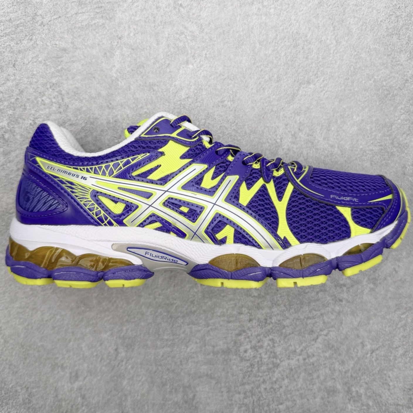 ASICS GEL-Nimbus 16 缓震旗舰跑鞋中性缓震长距离训练鞋一、产品概述本款是亚瑟士2014