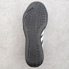 adidas Adiracer 低帮复古休闲赛车风休闲鞋产品概述adidas Adiracer 2026 adidas Adiracer 低帮复古休闲赛车风休闲鞋产品概述adidas Adiracer 2026