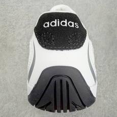 adidas Adiracer 低帮复古休闲赛车风休闲鞋产品概述adidas Adiracer 2026 adidas Adiracer 低帮复古休闲赛车风休闲鞋产品概述adidas Adiracer 2026