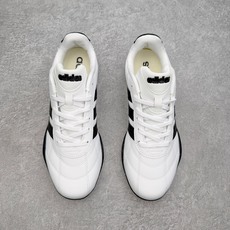 adidas Adiracer 低帮复古休闲赛车风休闲鞋产品概述adidas Adiracer 2026 adidas Adiracer 低帮复古休闲赛车风休闲鞋产品概述adidas Adiracer 2026