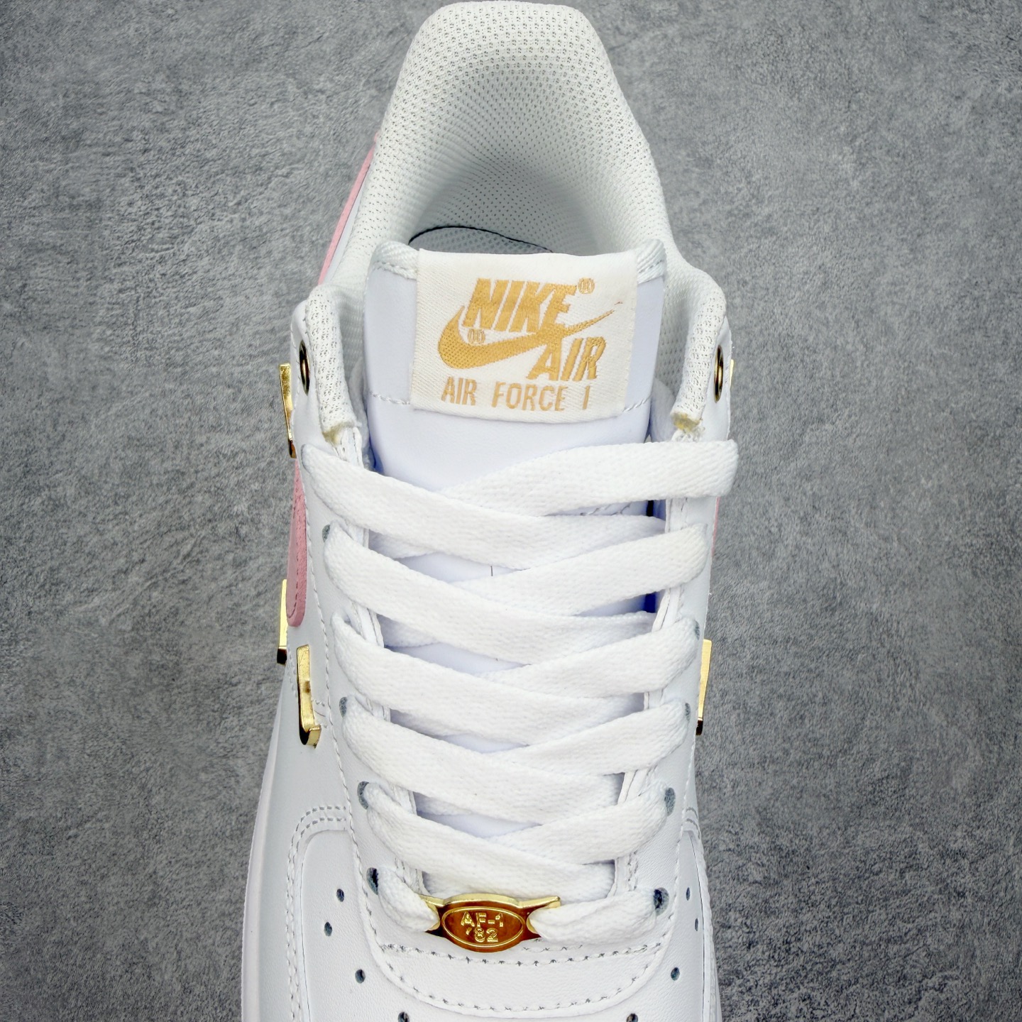 NK Air Force 1´07 Low 空军一号百搭休闲运动板鞋 DIY得物定制配色 柔软、弹性十足