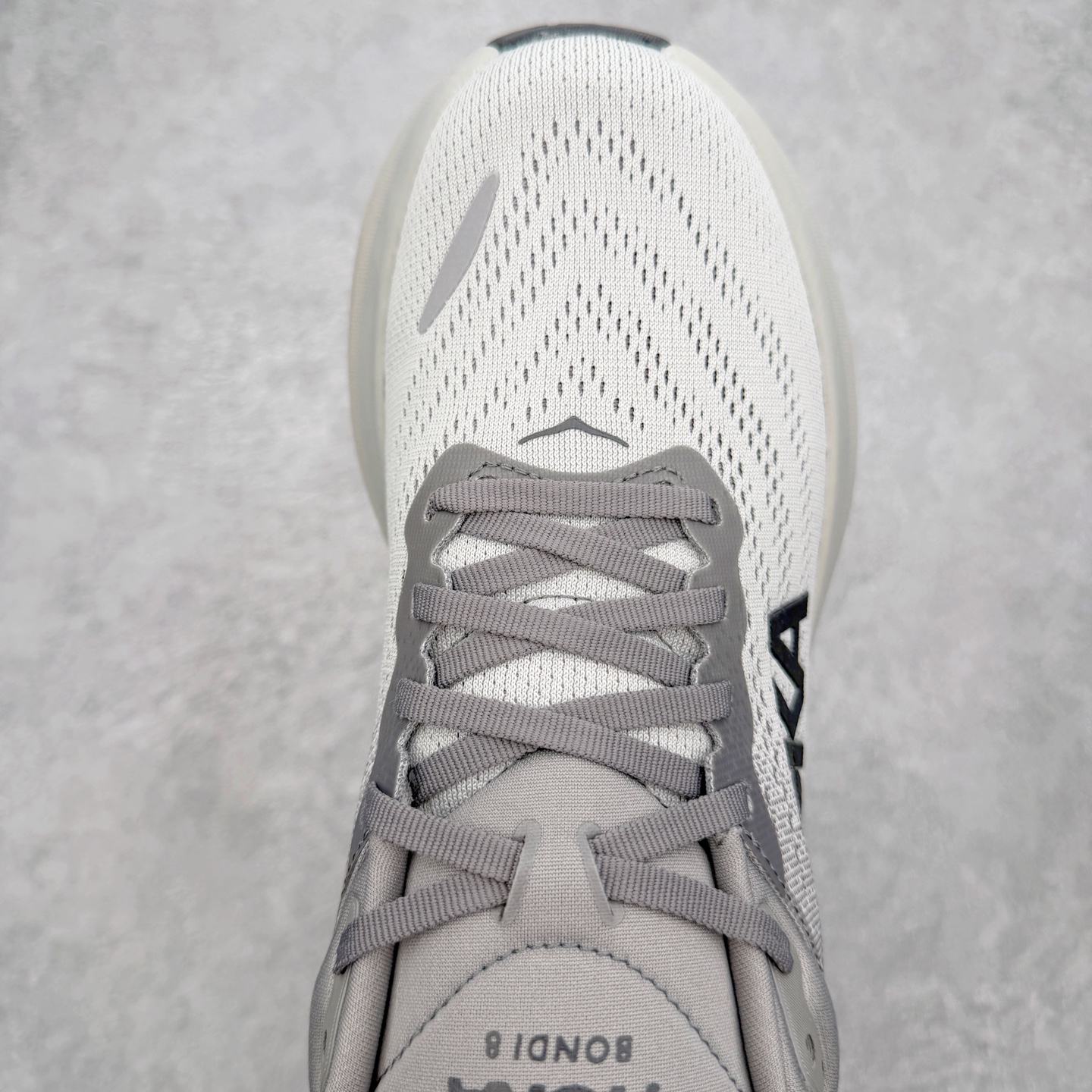 ＃HK纯原 HOKA ONE ONE Bondi 8 专业性能减震公路跑步鞋 美国特供批次 轻盈透气的针