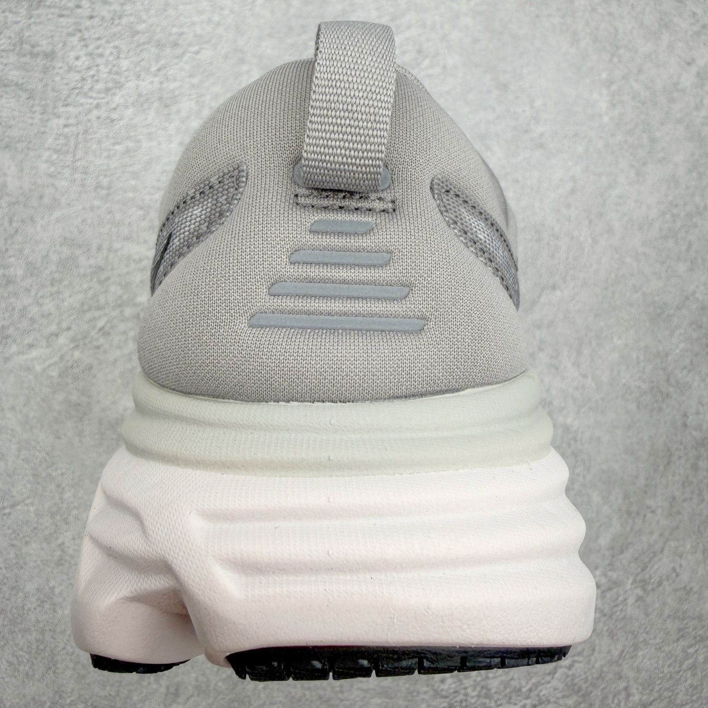 ＃HK纯原 HOKA ONE ONE Bondi 8 专业性能减震公路跑步鞋 美国特供批次 轻盈透气的针