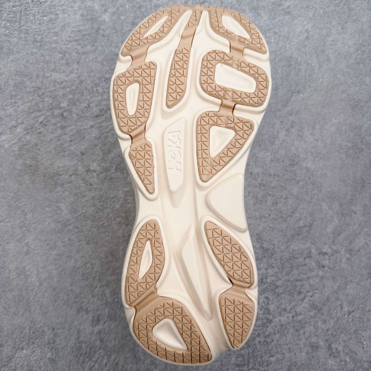 ＃HK纯原 HOKA ONE ONE Bondi 8 专业性能减震公路跑步鞋 美国特供批次 轻盈透气的针