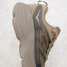 #HK纯原 HOKA ONE ONE Bondi 8 专业性能减震公路跑步鞋 美国特供批次 轻盈透气的针 #HK纯原 HOKA ONE ONE Bondi 8 专业性能减震公路跑步鞋 美国特供批次 轻盈透气的针
