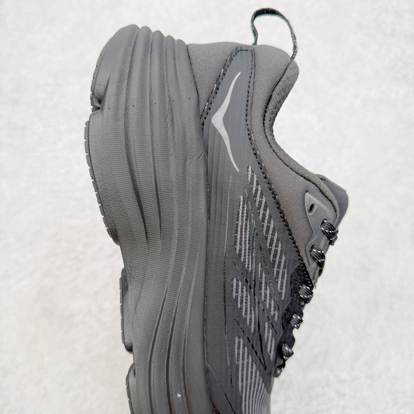 ＃HK纯原 HOKA ONE ONE Bondi 8 专业性能减震公路跑步鞋 美国特供批次 轻盈透气的针