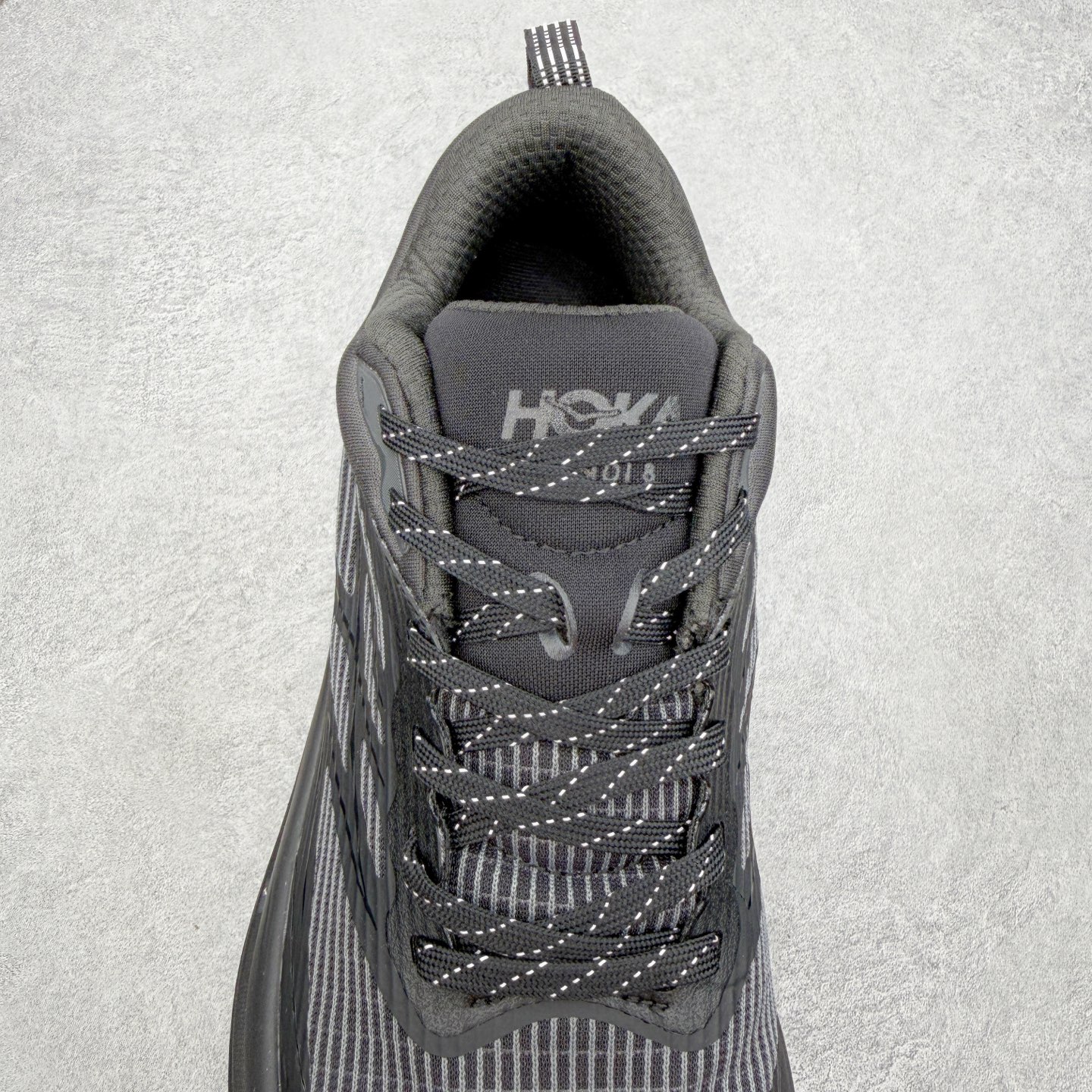 ＃HK纯原 HOKA ONE ONE Bondi 8 专业性能减震公路跑步鞋 美国特供批次 轻盈透气的针
