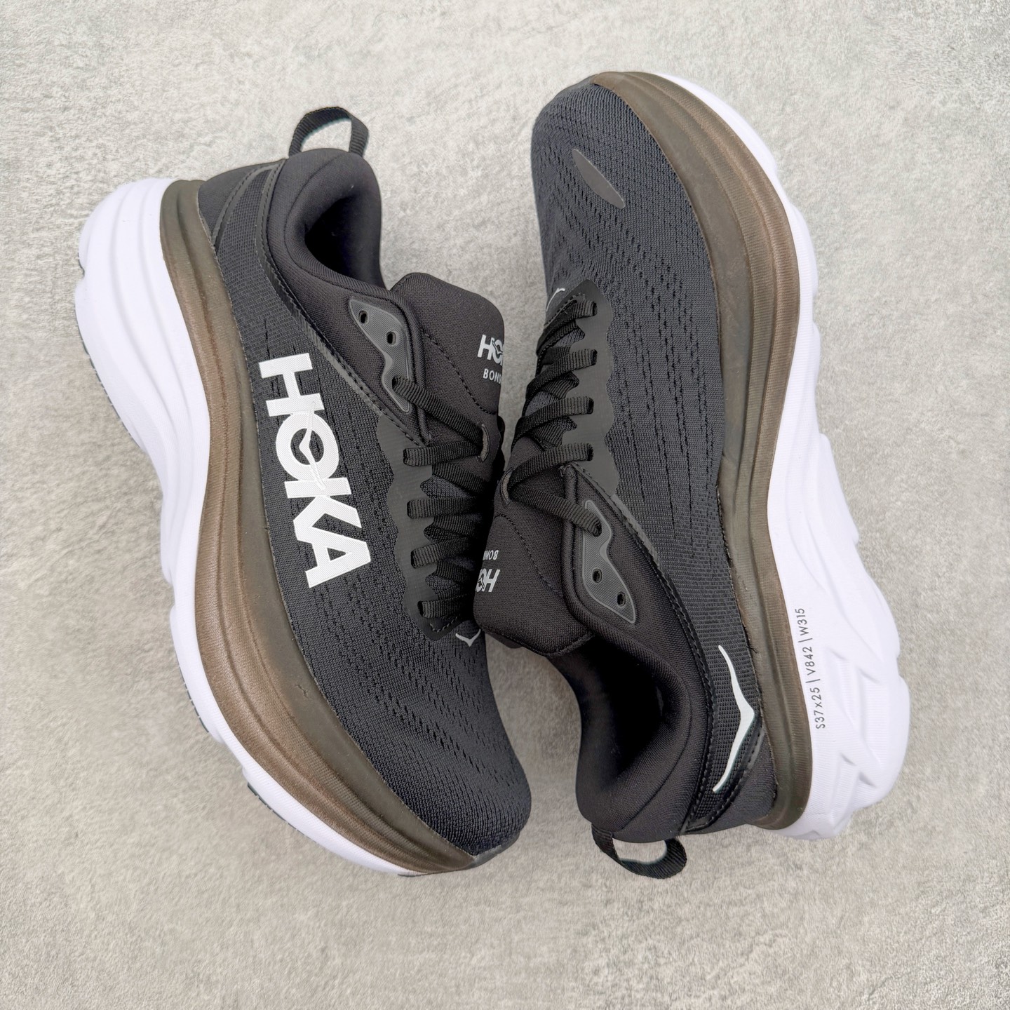 ＃HK纯原 HOKA ONE ONE Bondi 8 专业性能减震公路跑步鞋 美国特供批次 轻盈透气的针