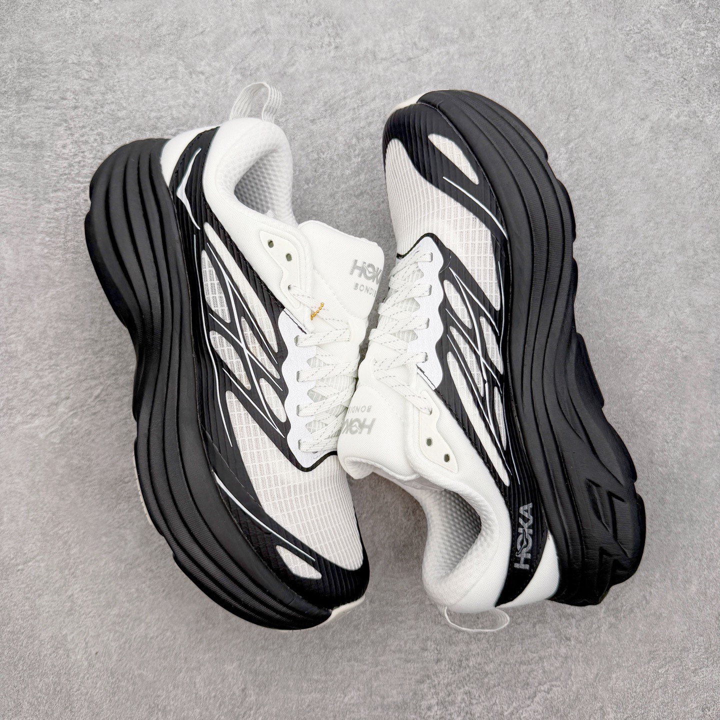 ＃HK纯原 HOKA ONE ONE Bondi 8 专业性能减震公路跑步鞋 美国特供批次 轻盈透气的针