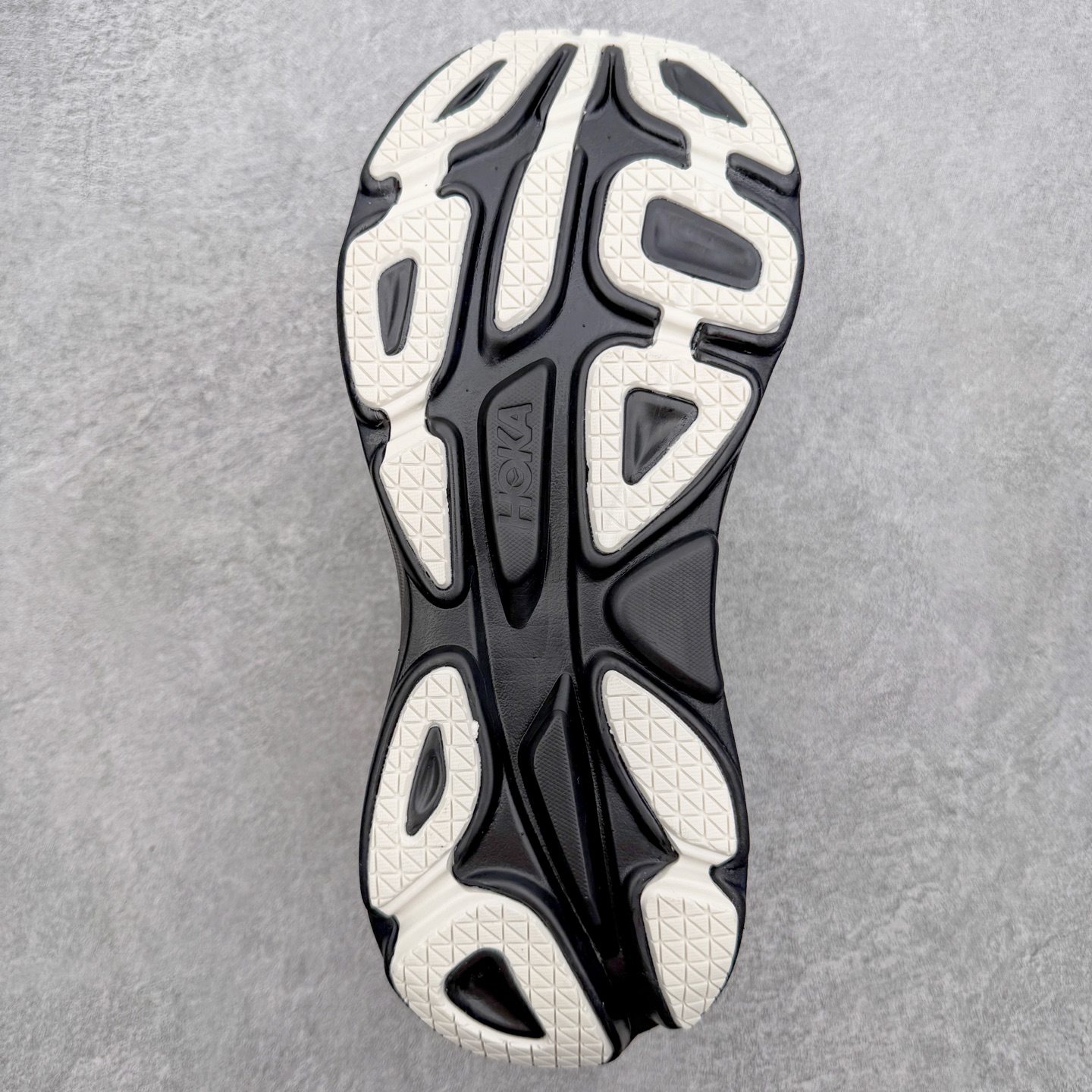 ＃HK纯原 HOKA ONE ONE Bondi 8 专业性能减震公路跑步鞋 美国特供批次 轻盈透气的针