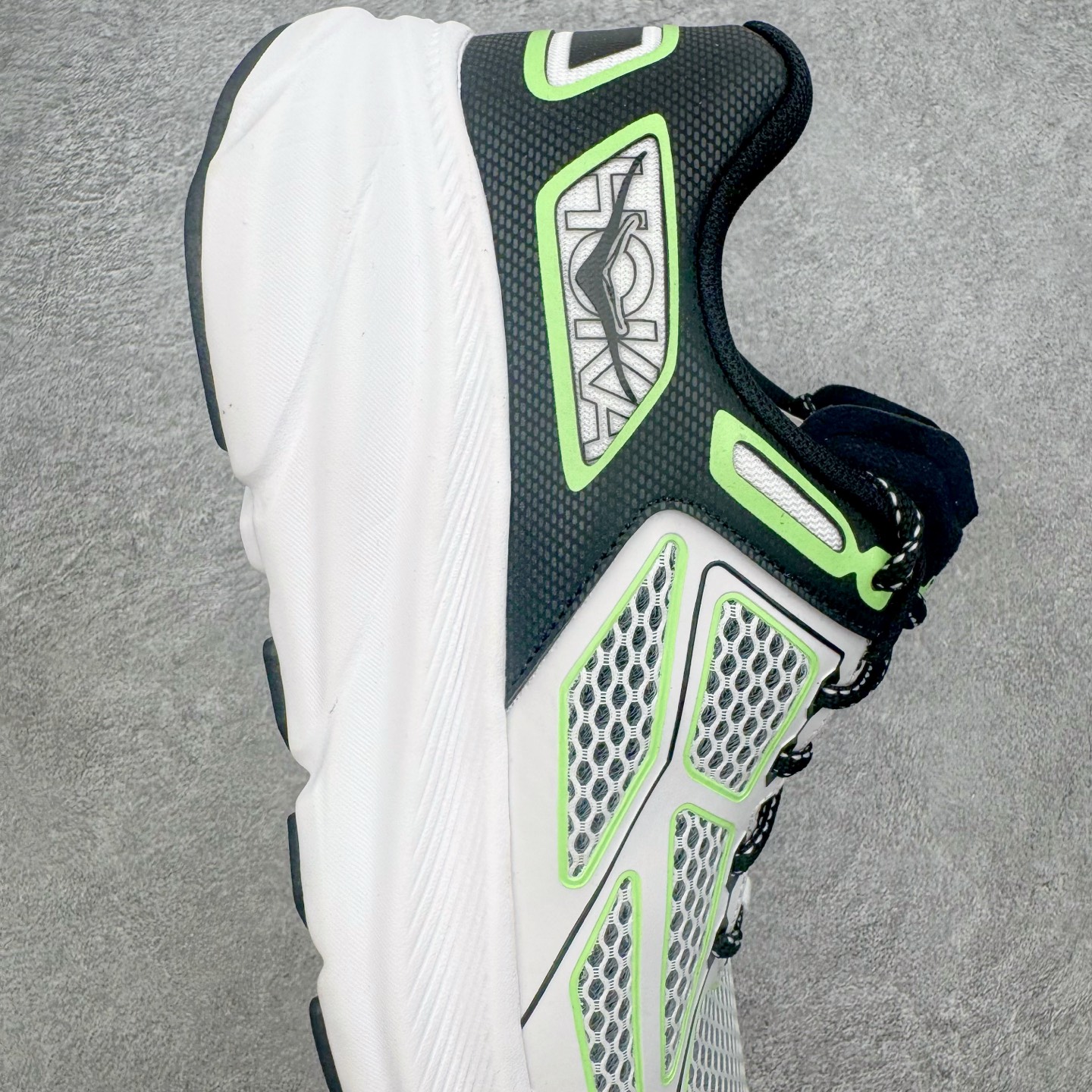 ＃HK纯原 HOKA ONE ONE Clifton GTX 克里夫顿9代联名款专业性能减震公路跑步鞋 