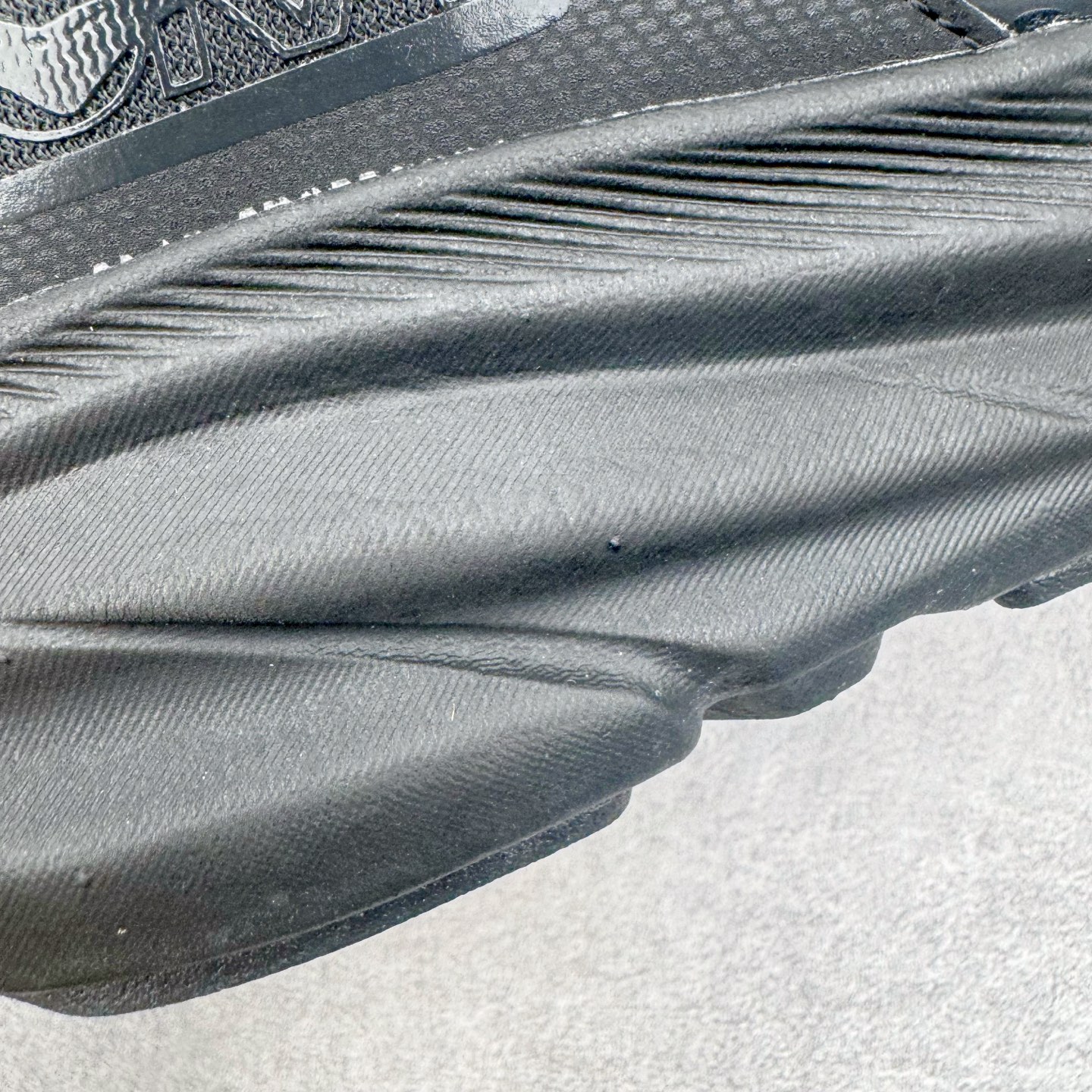 ＃HK纯原 HOKA ONE ONE Clifton GTX 克里夫顿9代联名款专业性能减震公路跑步鞋 
