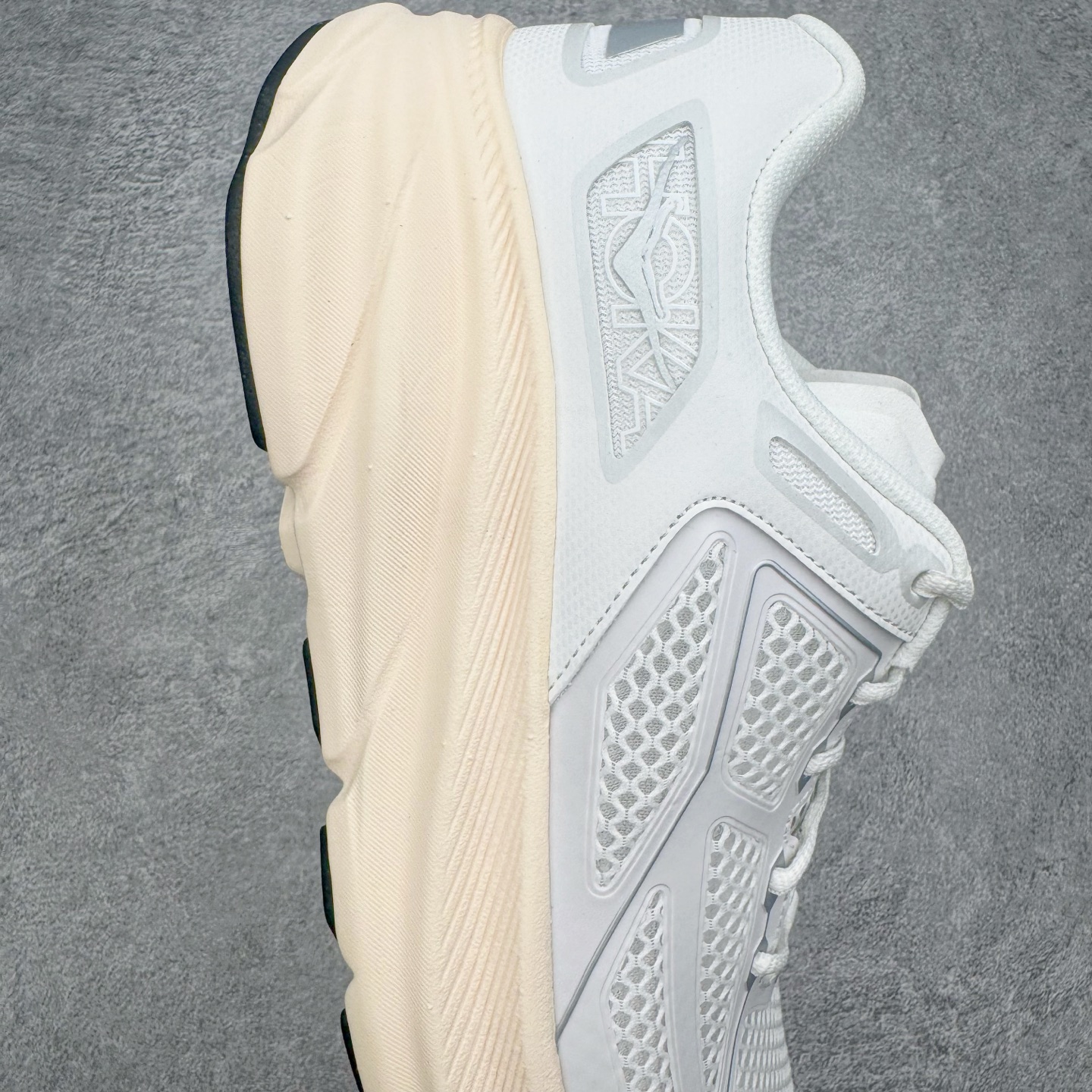 ＃HK纯原 HOKA ONE ONE Clifton One克里夫顿9代联名款专业性能减震公路跑步鞋 美
