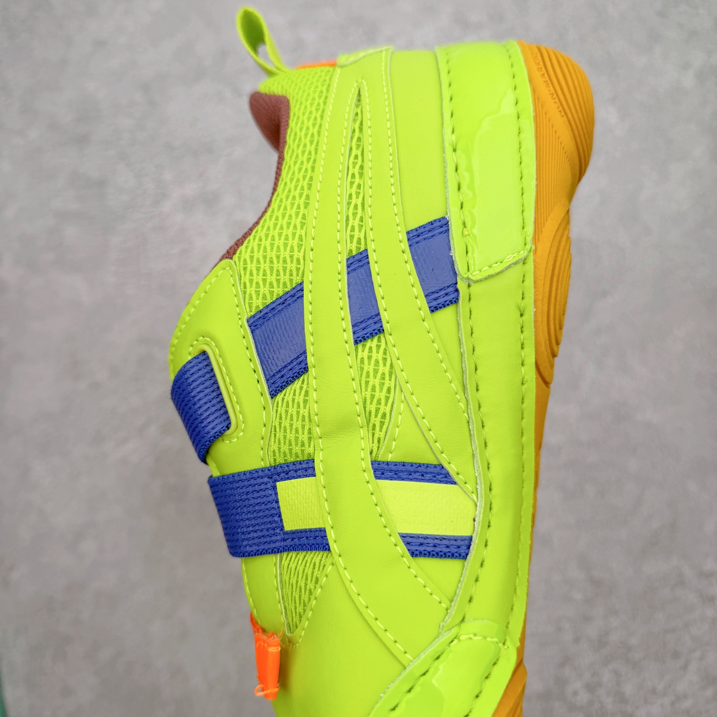 ASICS × ISSEY MIYAKE 亚瑟士三宅一生联名Hyper Taping魔术贴运动鞋产品概述