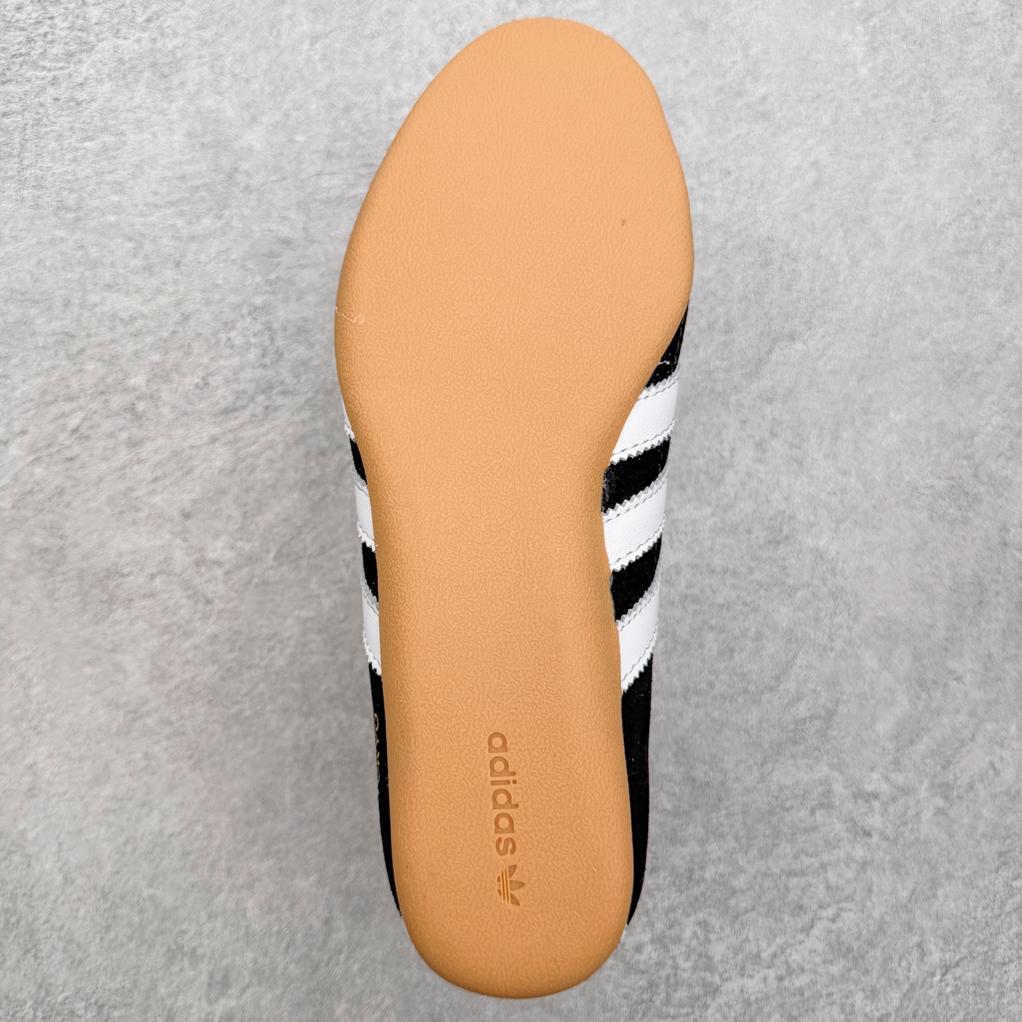 AD Originals TOKYO 三叶草复古德训鞋一、基础产品信息1. 系列名称：adidas Or