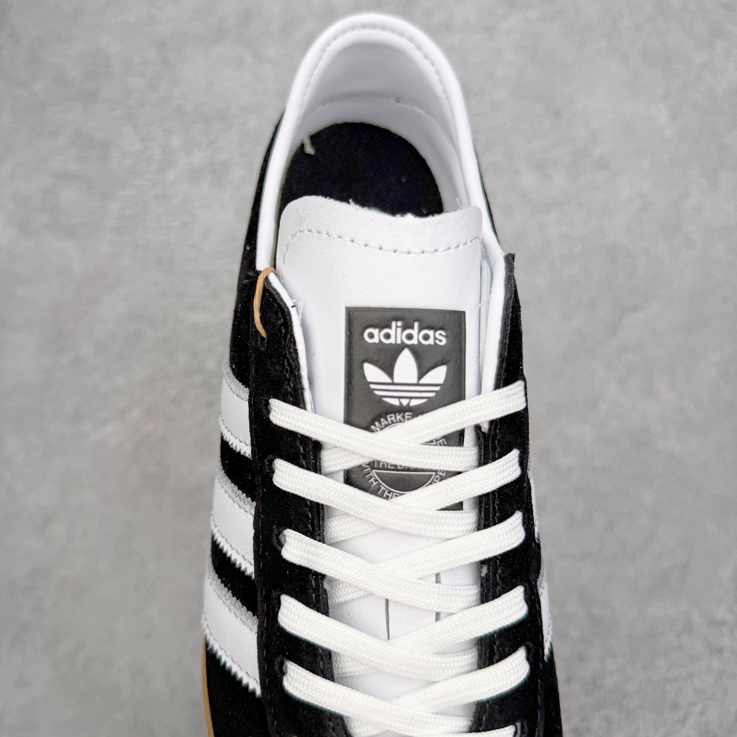 AD Originals TOKYO 三叶草复古德训鞋一、基础产品信息1. 系列名称：adidas Or