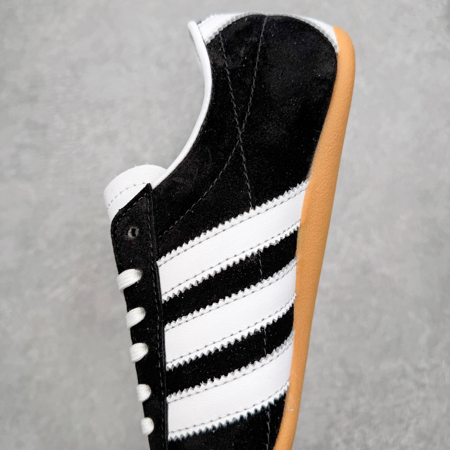 AD Originals TOKYO 三叶草复古德训鞋一、基础产品信息1. 系列名称：adidas Or