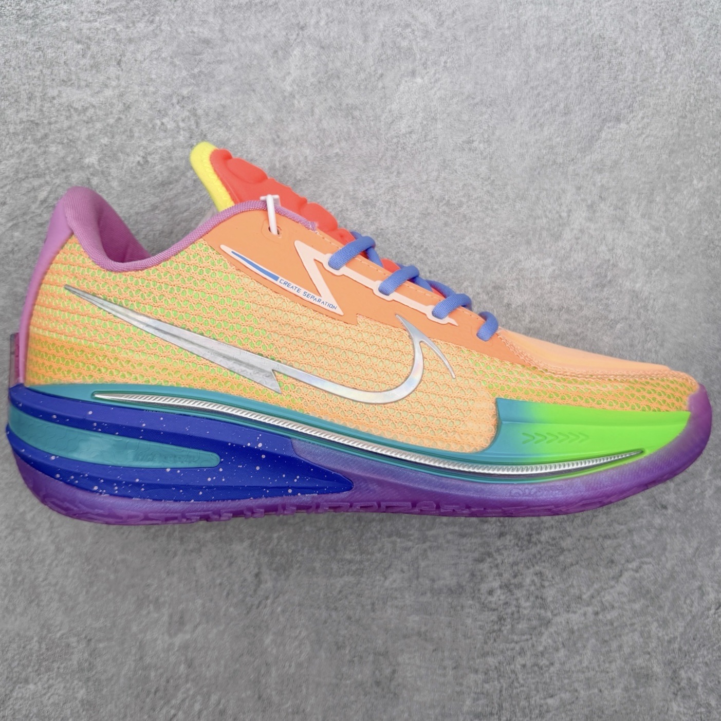 NK AIR ZOOM G.T. CUT 实战篮球鞋 CZ0176-800 鞋身整体以多色拼接为主 全掌