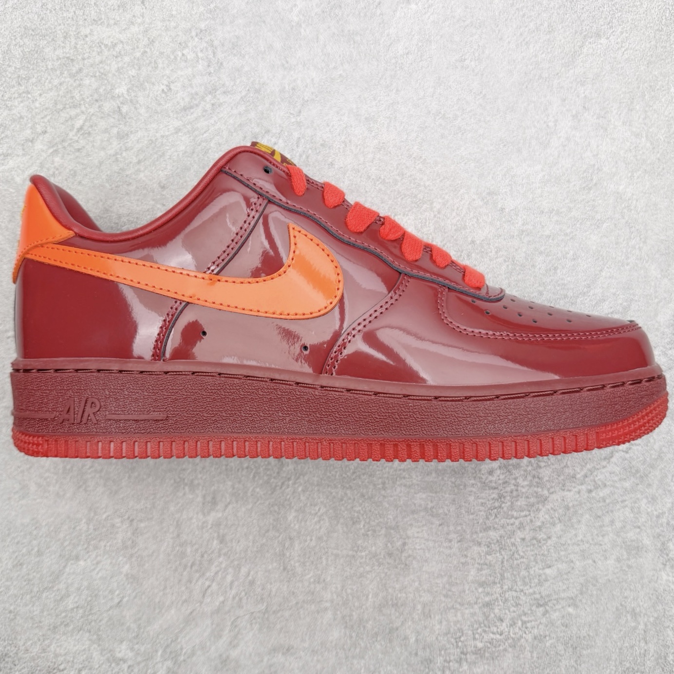 ＃SF外贸特供 NK AIR Force 1 Low 空军一号漆皮 酒红 IO4489-601 独家全新2026档案数据