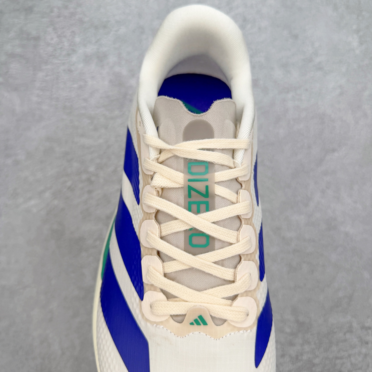 AD Adizero EVO SL M 马拉松竞速专业跑鞋 KI4542 CELERMESH针织网面非常轻薄 纤维间的缝 AD Adizero EVO SL M 马拉松竞速专业跑鞋 KI4542 CELERMESH针织网面非常轻薄 纤维间的缝