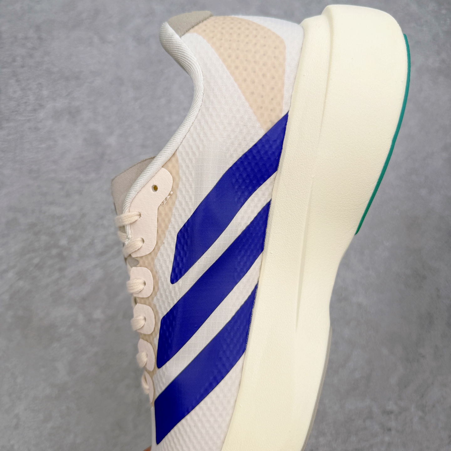 AD Adizero EVO SL M 马拉松竞速专业跑鞋 KI4542 CELERMESH针织网面非常轻薄 纤维间的缝 AD Adizero EVO SL M 马拉松竞速专业跑鞋 KI4542 CELERMESH针织网面非常轻薄 纤维间的缝