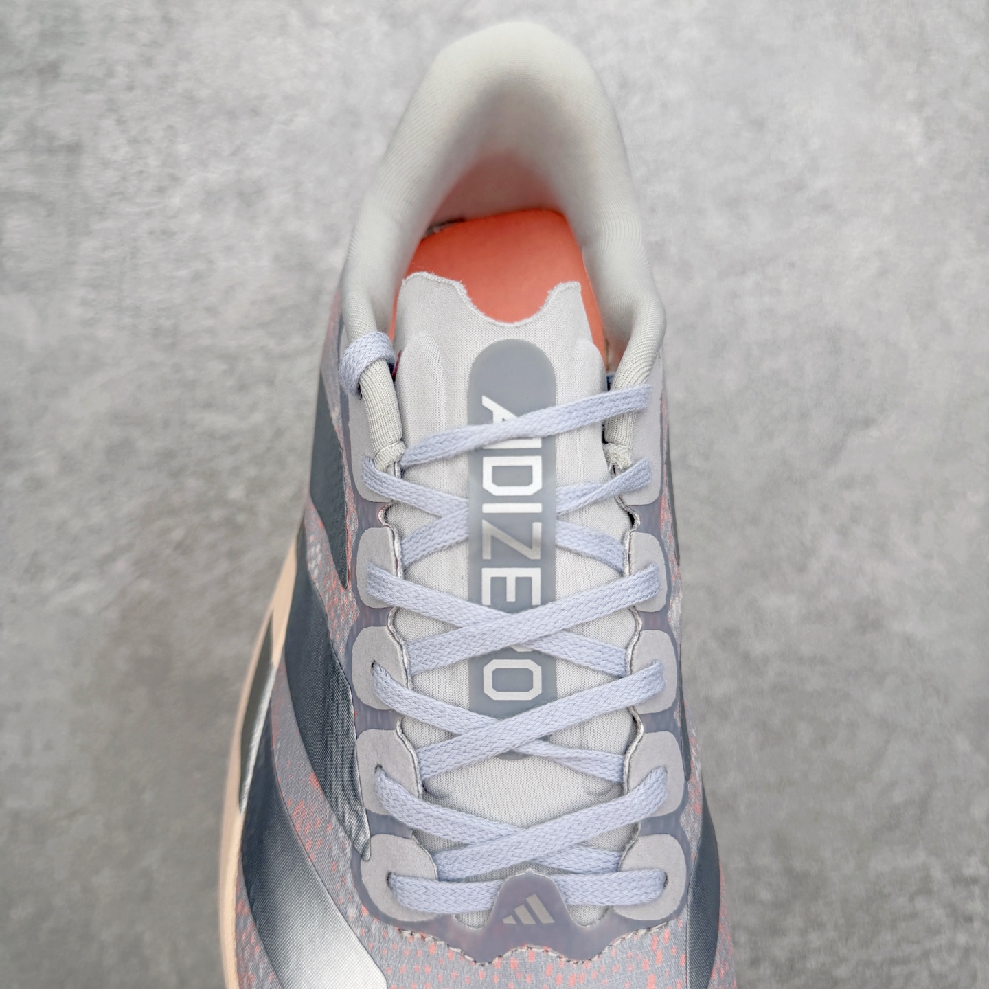 AD Adizero EVO SL M 马拉松竞速专业跑鞋 KK4478 CELERMESH针织网面非常轻薄 纤维间的缝 AD Adizero EVO SL M 马拉松竞速专业跑鞋 KK4478 CELERMESH针织网面非常轻薄 纤维间的缝