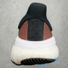 #RS纯原福利‼️ AD SolarGlide Boost 爆米花稳定缓震训练跑鞋 产品概述 SolarGlide系列是 #RS纯原福利‼️ AD SolarGlide Boost 爆米花稳定缓震训练跑鞋 产品概述 SolarGlide系列是