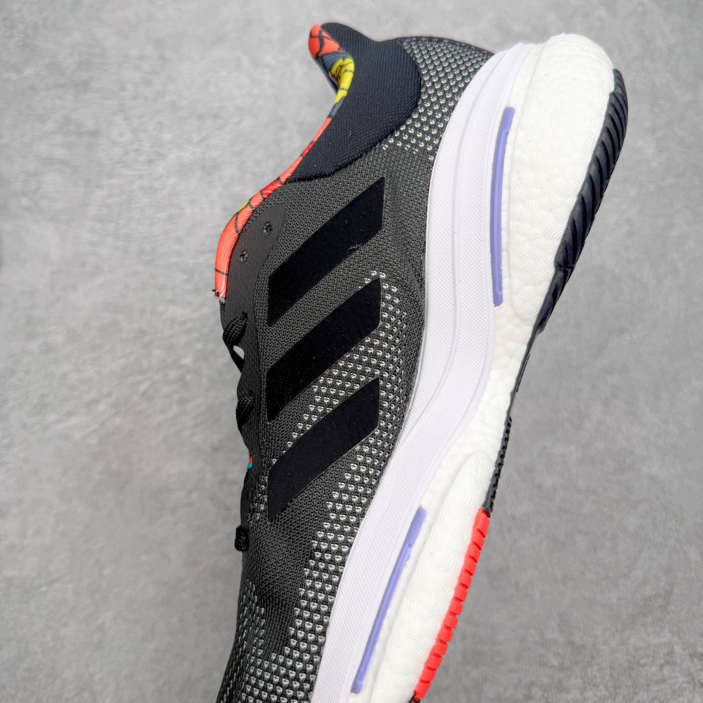 #RS纯原福利‼️ AD SolarGlide Boost 爆米花稳定缓震训练跑鞋 产品概述 SolarGlide系列是 #RS纯原福利‼️ AD SolarGlide Boost 爆米花稳定缓震训练跑鞋 产品概述 SolarGlide系列是
