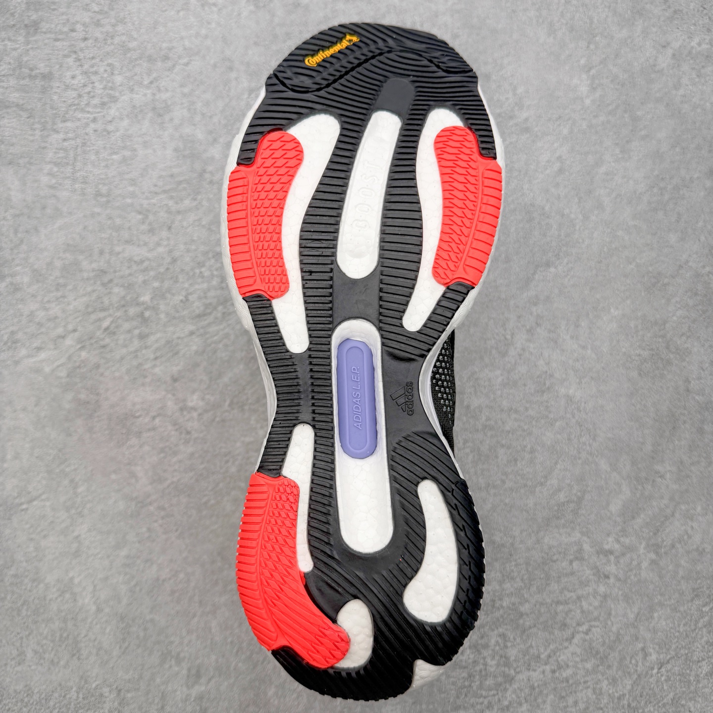 #RS纯原福利‼️ AD SolarGlide Boost 爆米花稳定缓震训练跑鞋 产品概述 SolarGlide系列是 #RS纯原福利‼️ AD SolarGlide Boost 爆米花稳定缓震训练跑鞋 产品概述 SolarGlide系列是