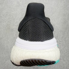 #RS纯原福利‼️ AD SolarGlide Boost 爆米花稳定缓震训练跑鞋 产品概述 SolarGlide系列是 #RS纯原福利‼️ AD SolarGlide Boost 爆米花稳定缓震训练跑鞋 产品概述 SolarGlide系列是