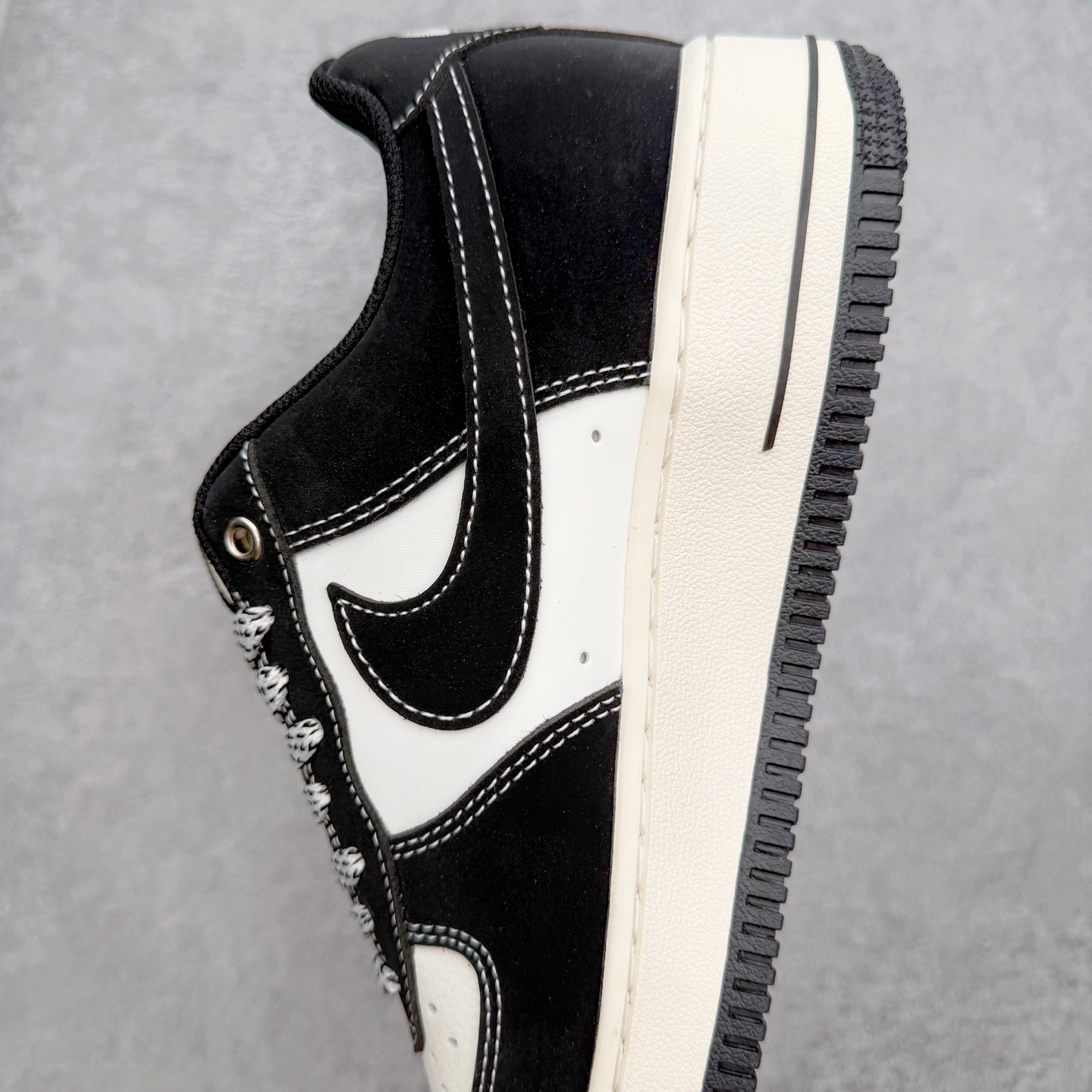 #特价福利‼️ NK Air Force 1´07 Low 空军一号百搭休闲运动板鞋 DIY得物定制配色 柔软、弹性十足 #特价福利‼️ NK Air Force 1´07 Low 空军一号百搭休闲运动板鞋 DIY得物定制配色 柔软、弹性十足