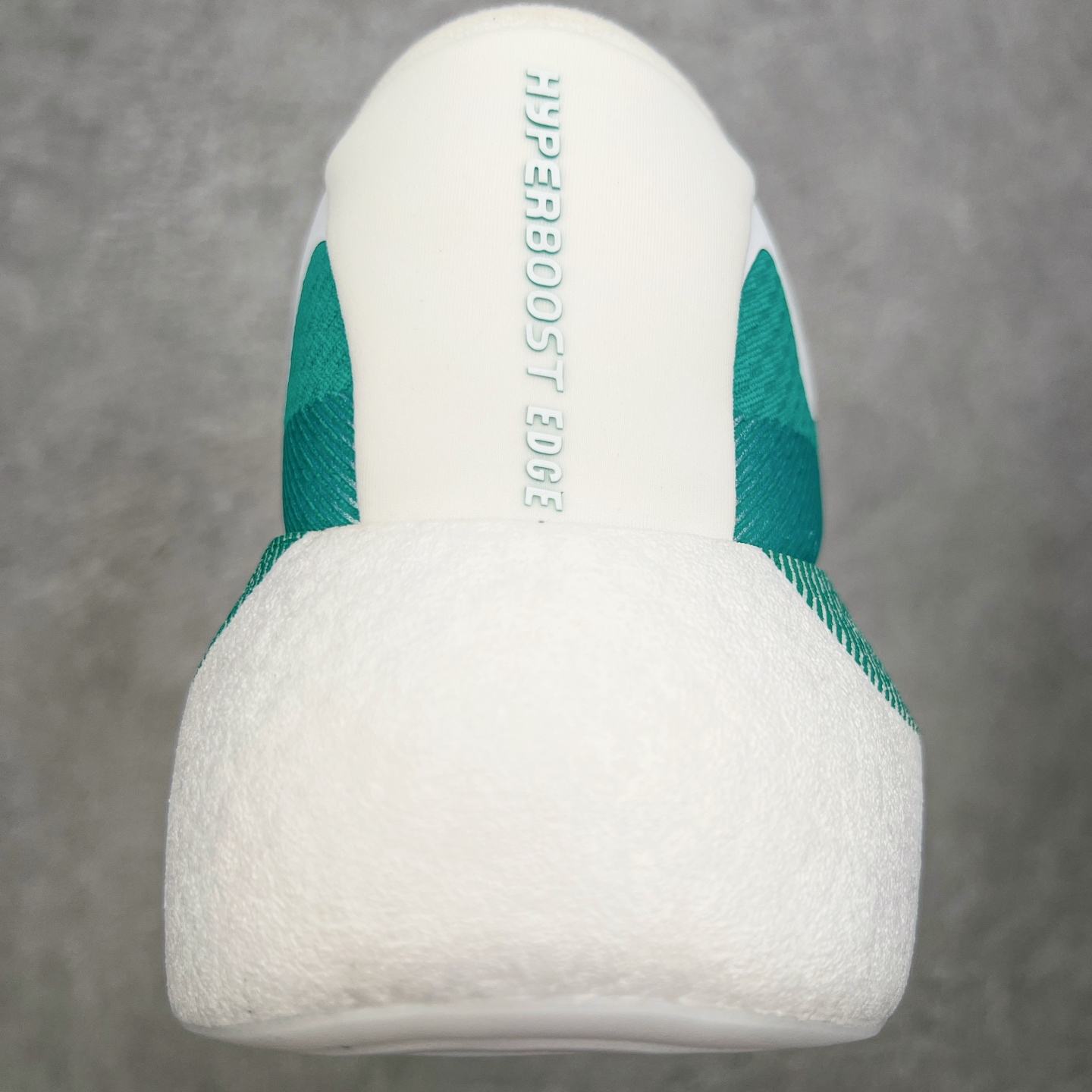 #RS纯原 AD Hyperboost Edge 爆米花缓震舒适贴合跑步鞋 KI1912 在 BOOST 之前冠以了 “ #RS纯原 AD Hyperboost Edge 爆米花缓震舒适贴合跑步鞋 KI1912 在 BOOST 之前冠以了 “