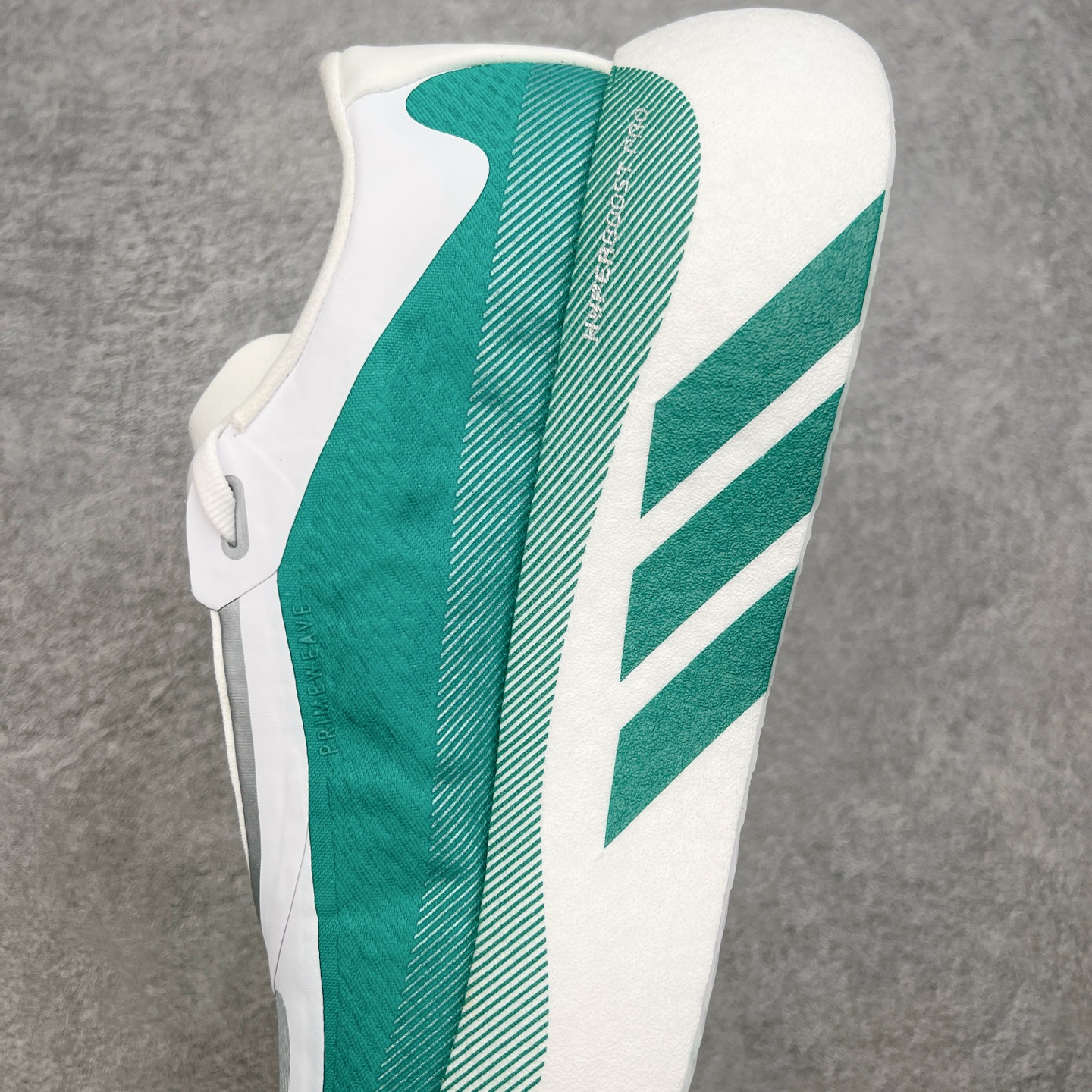 #RS纯原 AD Hyperboost Edge 爆米花缓震舒适贴合跑步鞋 KI1912 在 BOOST 之前冠以了 “ #RS纯原 AD Hyperboost Edge 爆米花缓震舒适贴合跑步鞋 KI1912 在 BOOST 之前冠以了 “