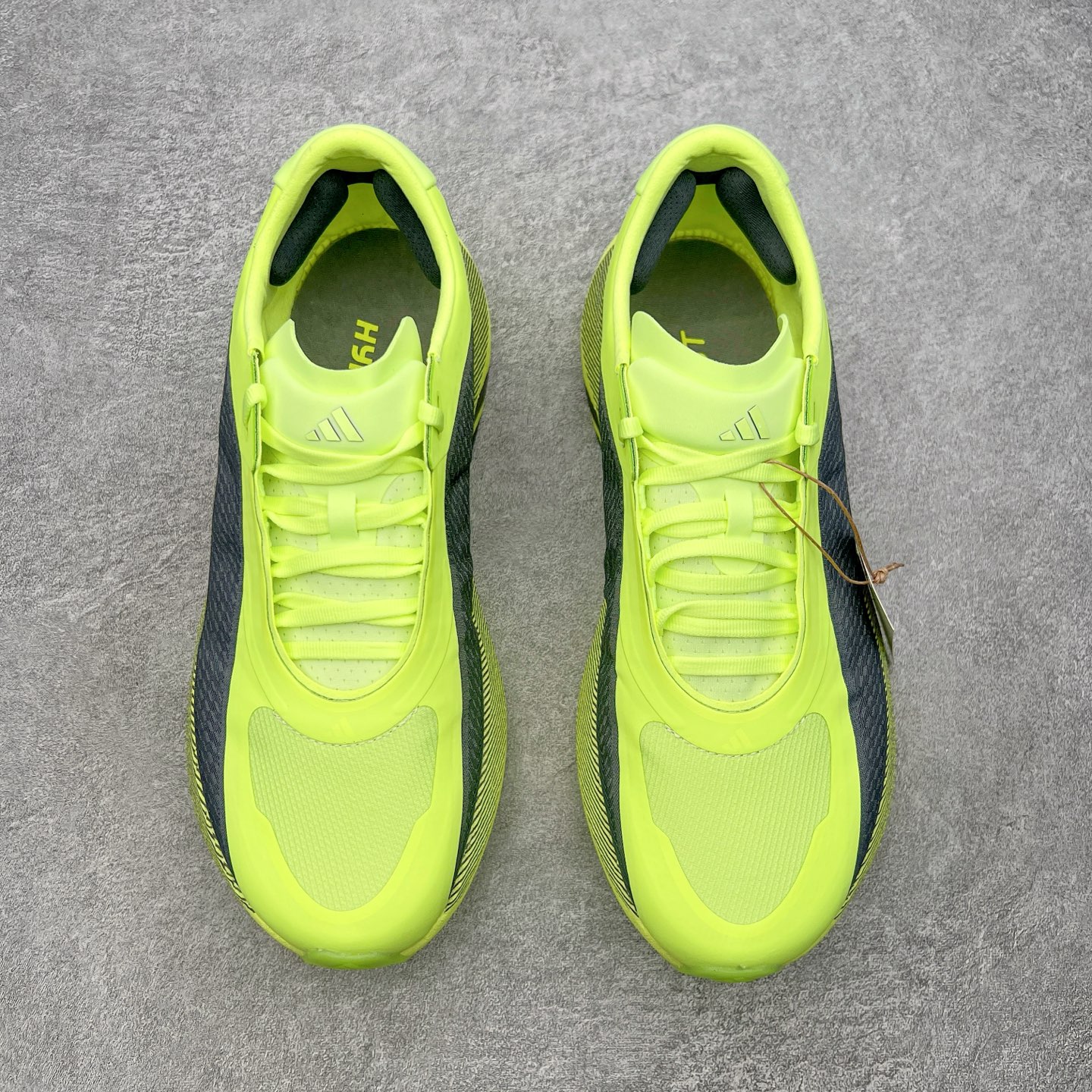 #RS纯原 AD Hyperboost Edge 爆米花缓震舒适贴合跑步鞋 KI4413 在 BOOST 之前冠以了 “ #RS纯原 AD Hyperboost Edge 爆米花缓震舒适贴合跑步鞋 KI4413 在 BOOST 之前冠以了 “