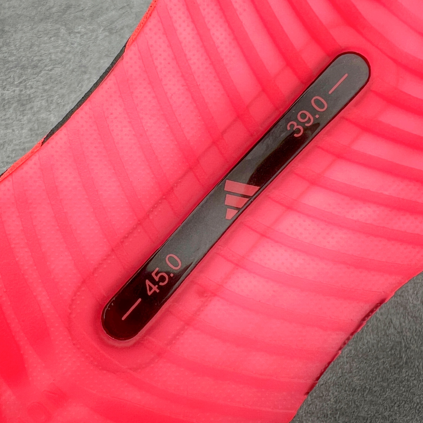 #RS纯原 AD Hyperboost Edge 爆米花缓震舒适贴合跑步鞋 KH8128 在 BOOST 之前冠以了 “ #RS纯原 AD Hyperboost Edge 爆米花缓震舒适贴合跑步鞋 KH8128 在 BOOST 之前冠以了 “