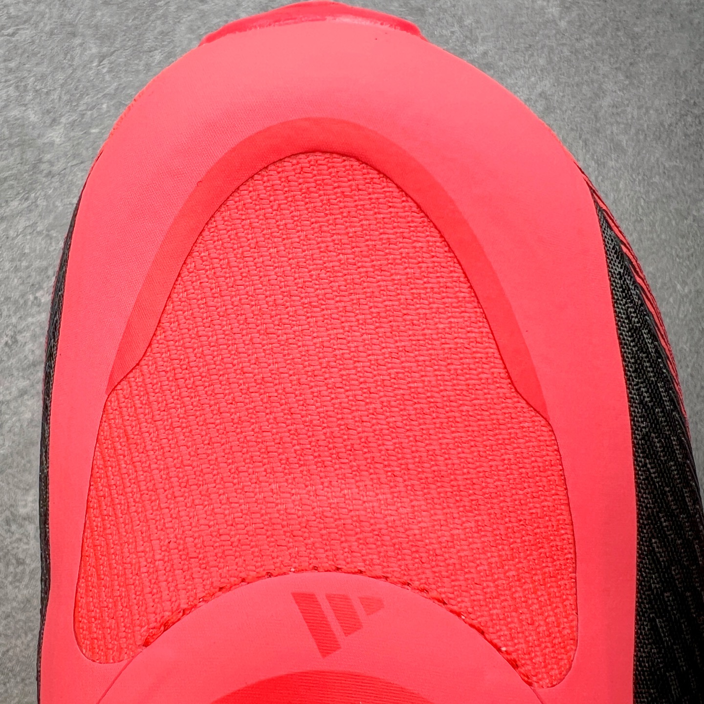 #RS纯原 AD Hyperboost Edge 爆米花缓震舒适贴合跑步鞋 KH8128 在 BOOST 之前冠以了 “ #RS纯原 AD Hyperboost Edge 爆米花缓震舒适贴合跑步鞋 KH8128 在 BOOST 之前冠以了 “