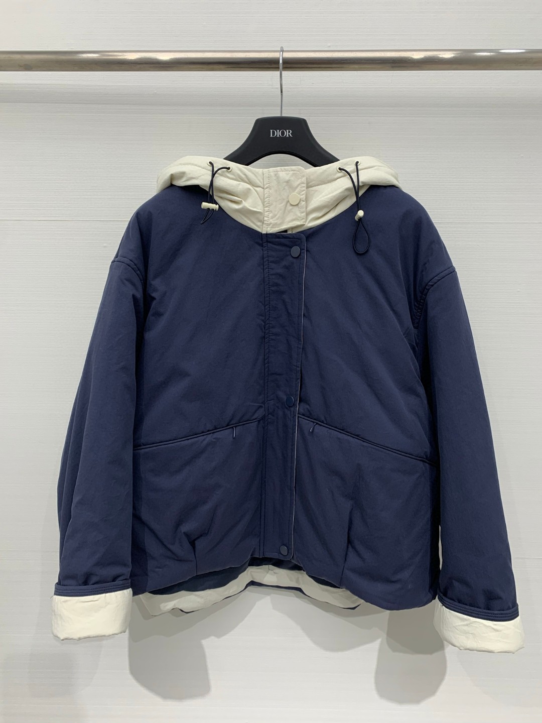 _d-s9s5AjaD5VzXZlPQM9SvTltcFPC-PSghFeUmA