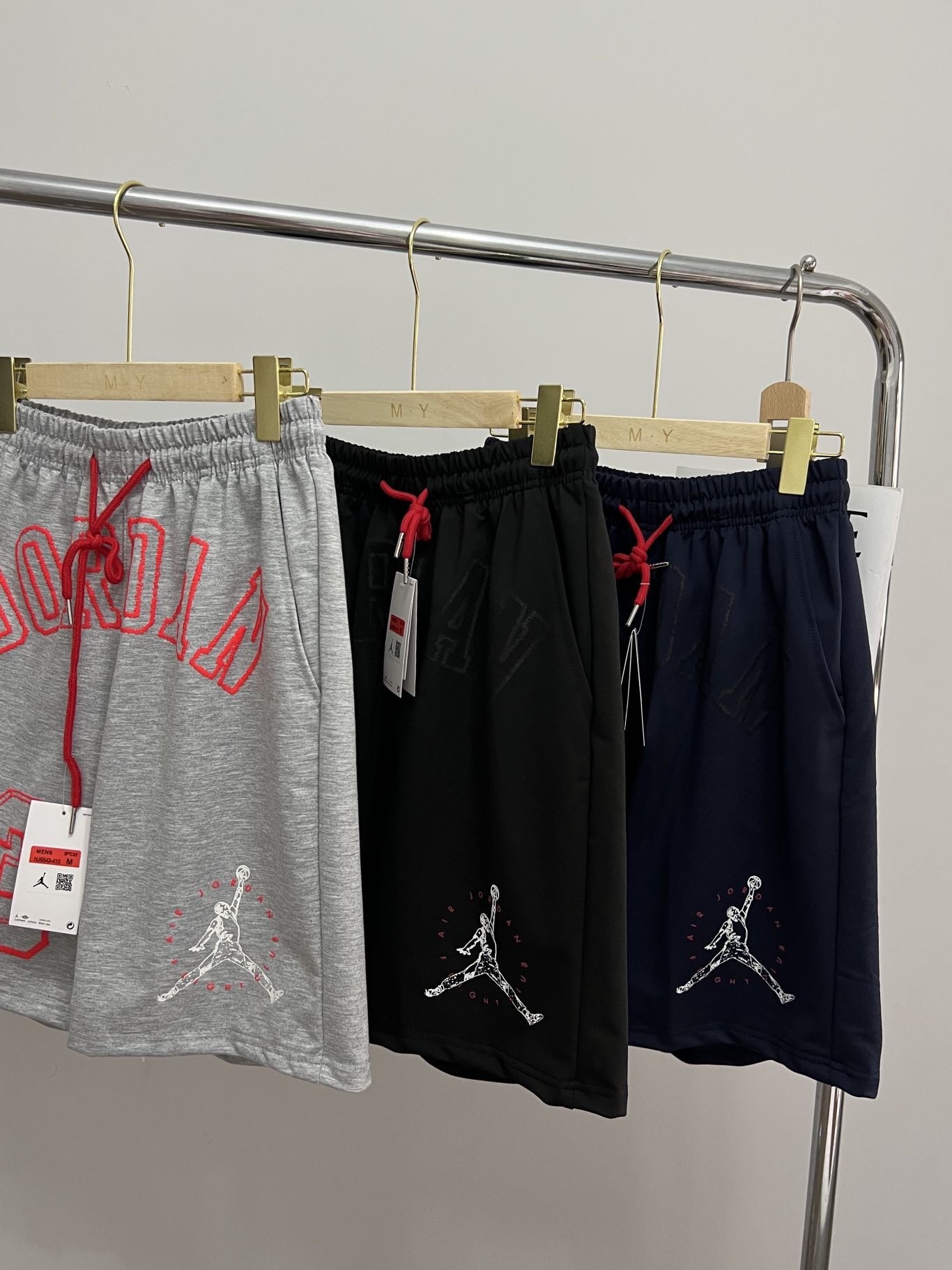 Jordan’s Latest Offer: Shorts for Summer in Various Colors and Sizes - 图片 8