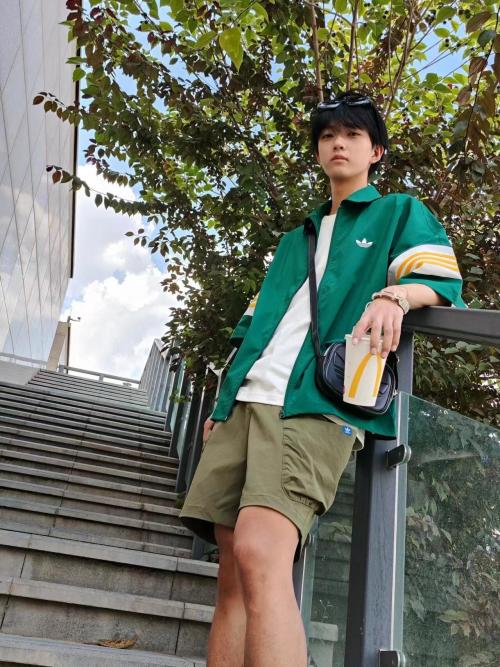 Adidas Clover Letter Printed Couple Shorts - Casual Trendy Style 1 Adidas Clover Letter Printed Couple Shorts - Casual Trendy Style