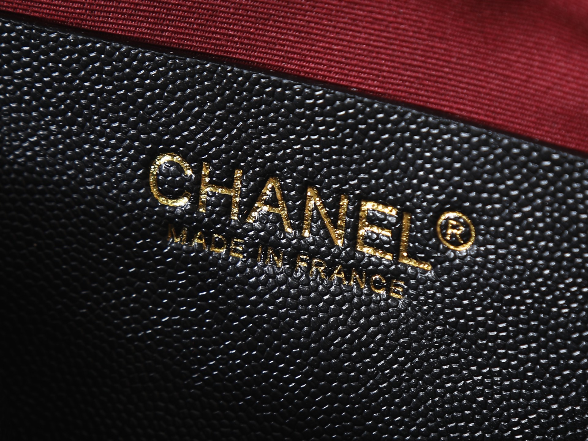 款号5092黑色、CHANEL香奈儿26P金标双C logo 菱格皮穿链 颗粒压花亮面牛皮 单肩包女款。