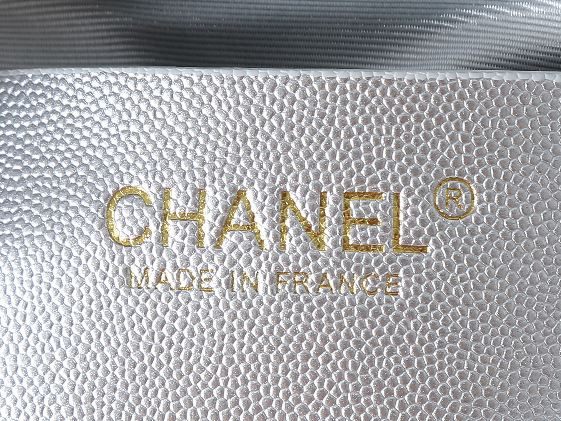 款号5092银色 CHANEL香奈儿26P金标双C logo 菱格皮穿链 颗粒压花亮面牛皮 单肩包女款。